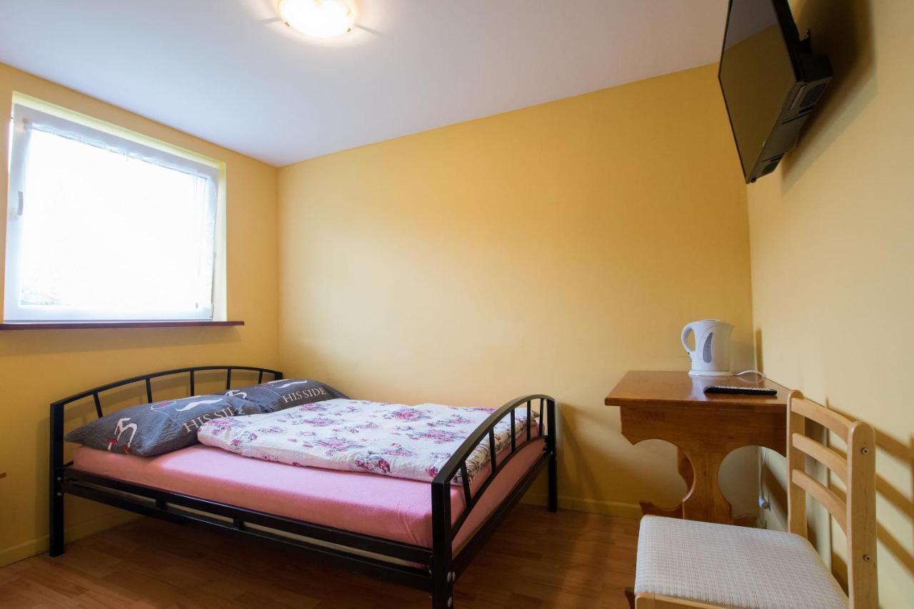Noclegi pod lasem Solina 20 Exterior foto